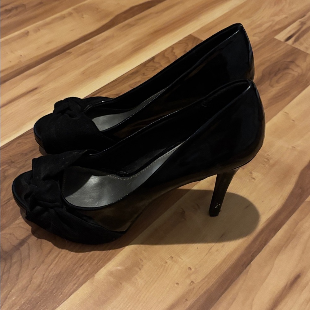 FIONI Clothing Black Heels